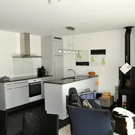 アパート Craista 5 シュクオル